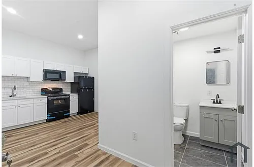 6320 Vine St #1 Photo 1