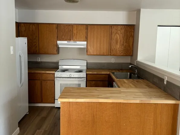 141 S Zang Way APT C, Lakewood, CO 80228