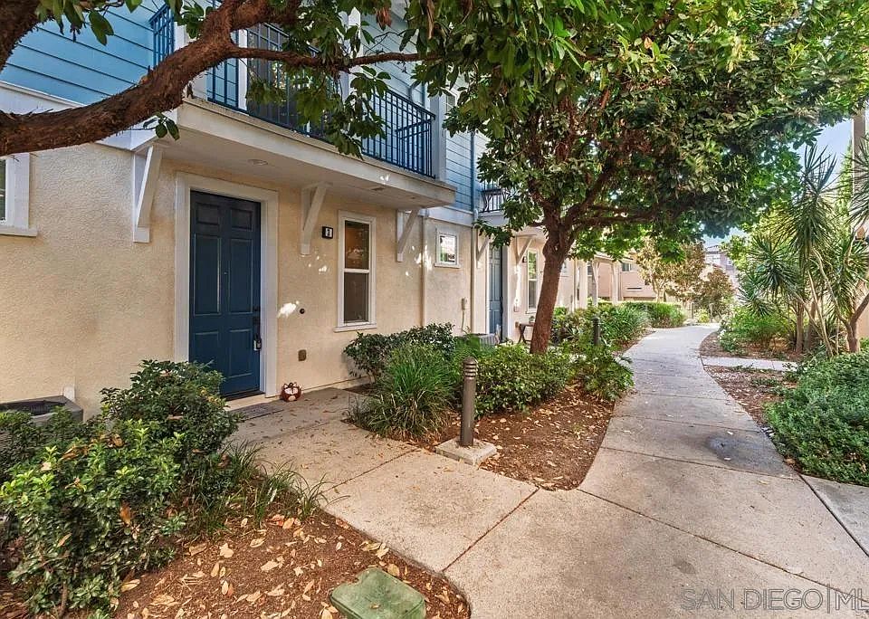 1st image of 4374 Nautilus Way Unit 8