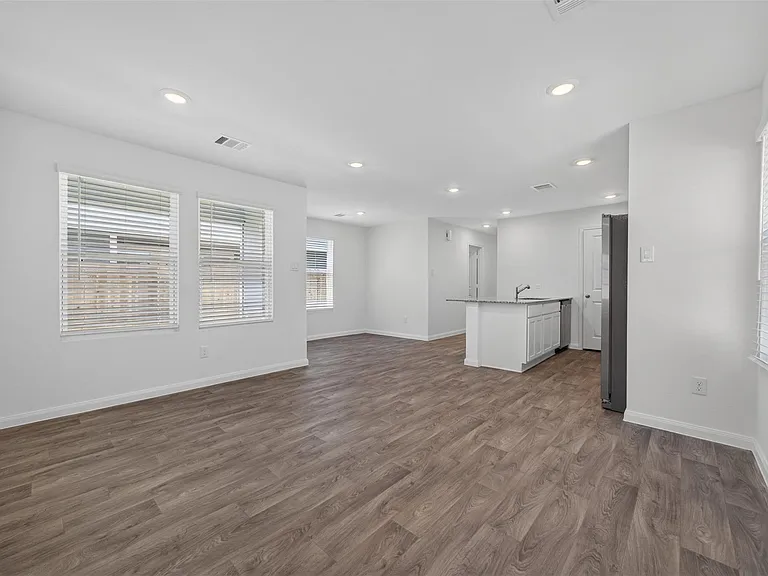 11943 Detar Ct — Photo 10