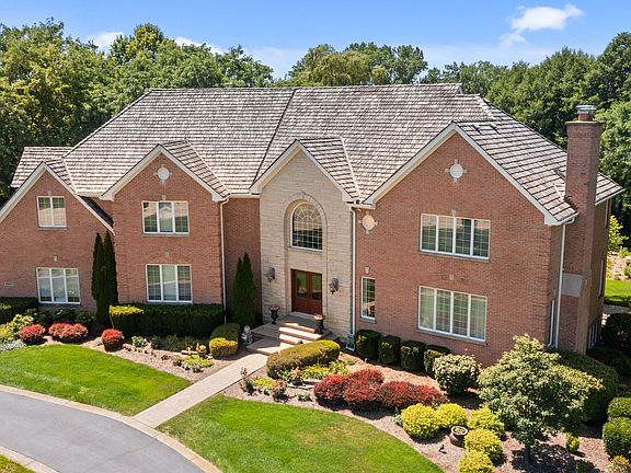 3rd image of 28063 Gray Barn Ln