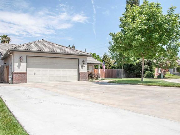 3rd image of 3524 S Lincoln Ct