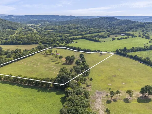 1 Arbor Hill Rd, Petersburg, TN 37144