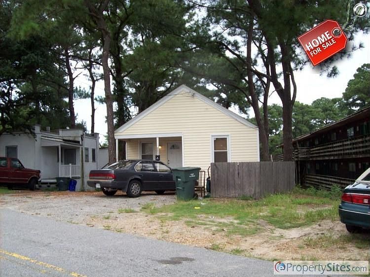 1st image of 2604 Pretty Lake Ave