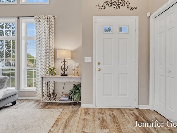 4th image of 5395 Hartfield Ct SE