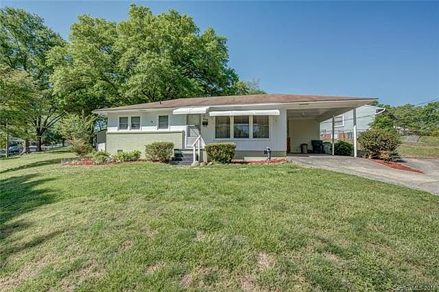 1st image of 310 Linden Cir