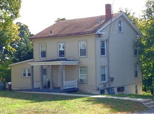 26 High St, Chester, NY 10918