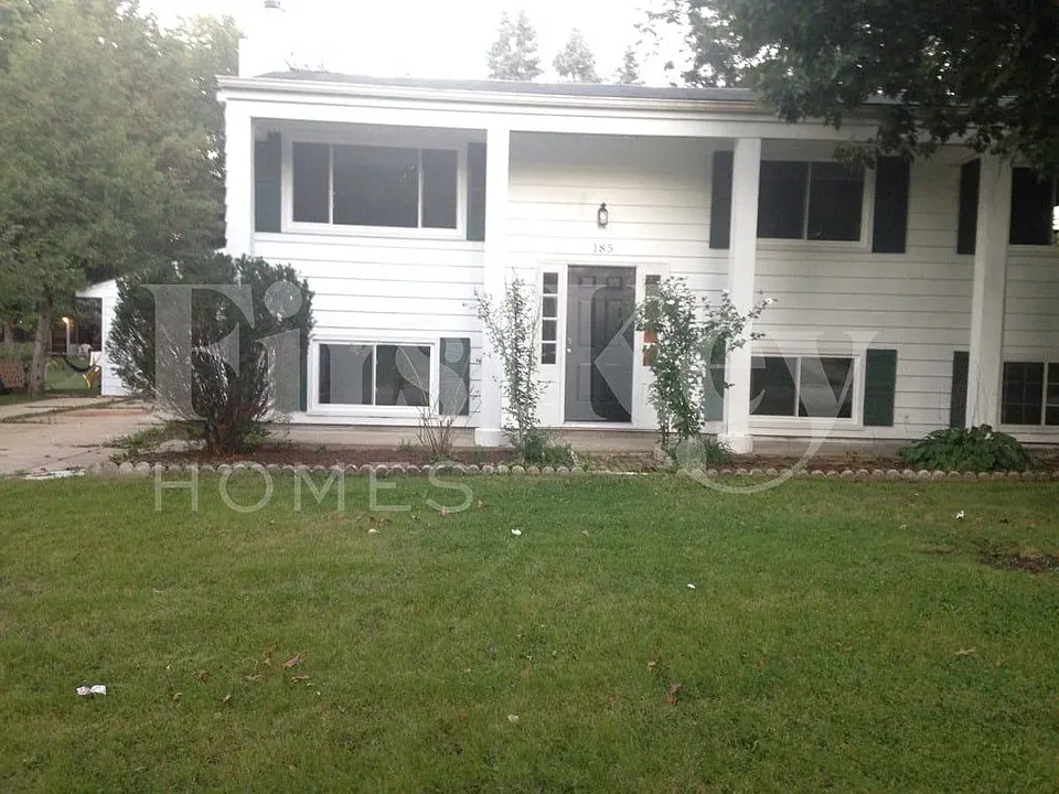 185 Pauline Dr