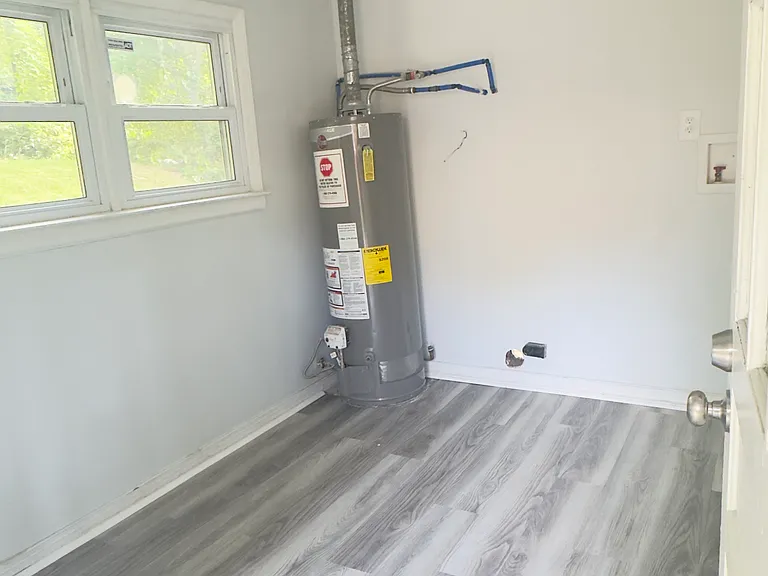 800 Miriam Ave — Photo 15