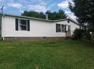 1556 Warrensburg Rd, Whitesburg, TN 37891
