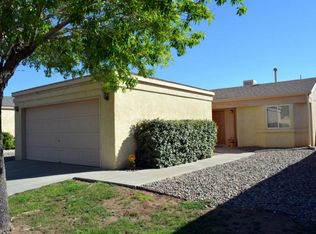 2269 High Desert Cir NE, Rio Rancho, NM 87144