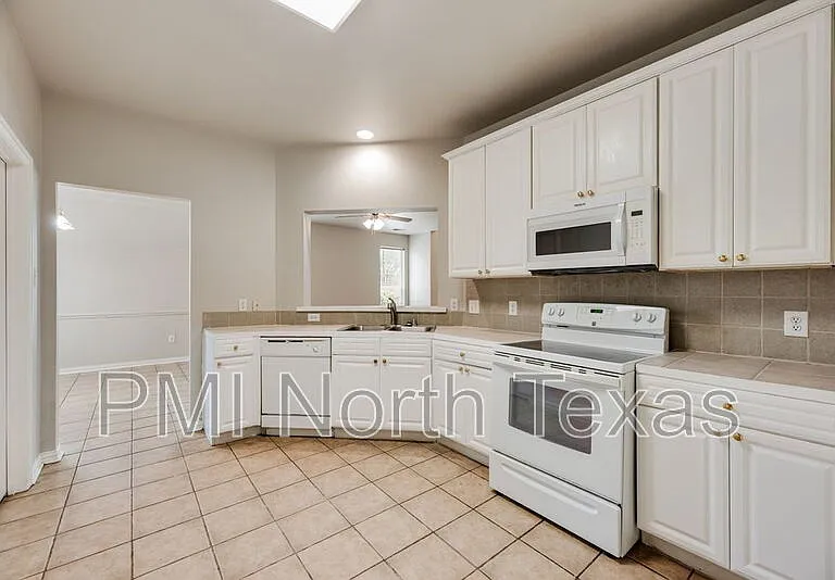 11632 Lenox Ln — Photo 10