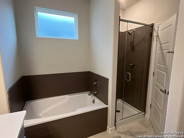 8234 Sunrise Gln — Photo 5