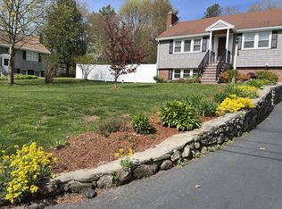 11 Bailey Ln, Georgetown, MA 01833