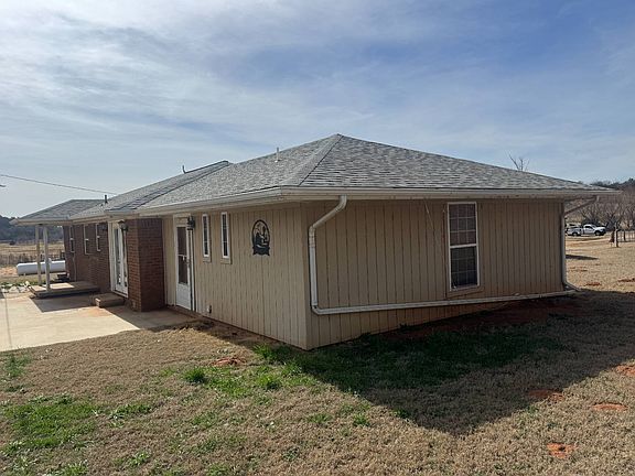 5th image of 24147 County Street 2670