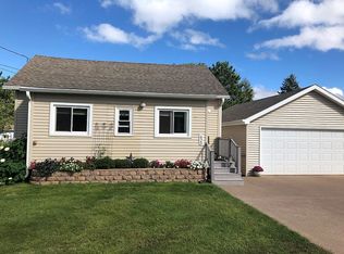 625 S Pine St, Ishpeming, MI 49849