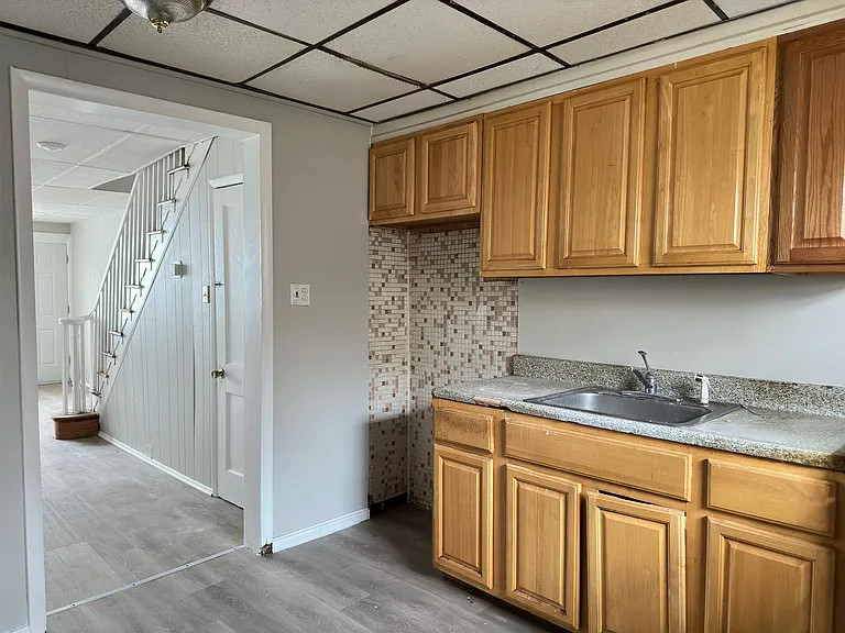 1536 S Bailey St — Photo 23