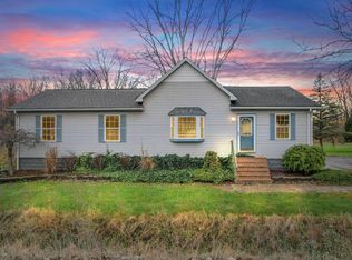 20000 Sherwood Rd, Belleville, MI 48111