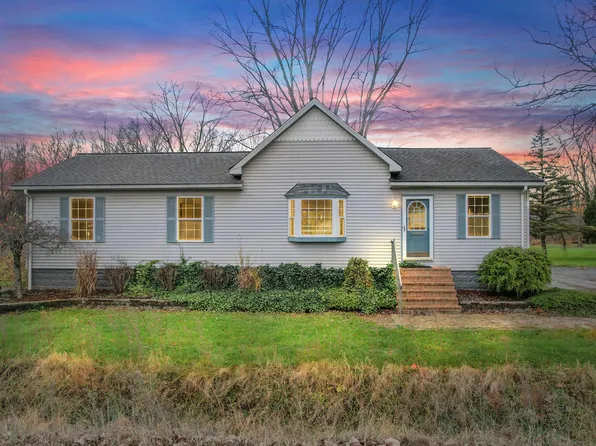 20000 Sherwood Rd, Belleville, MI 48111