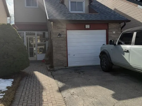 58 Muirlands Dr, Toronto, ON M1V 2B4