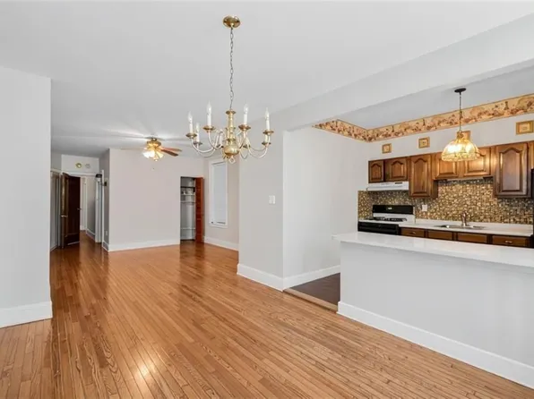 730 47th Street image 3 of 10