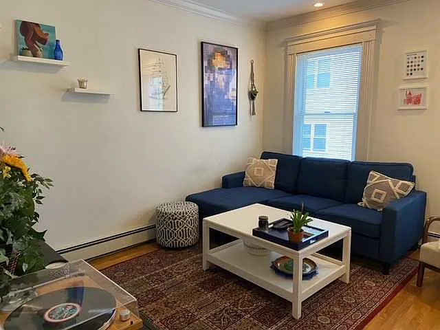 2 bed, $3,200 — Photo 2