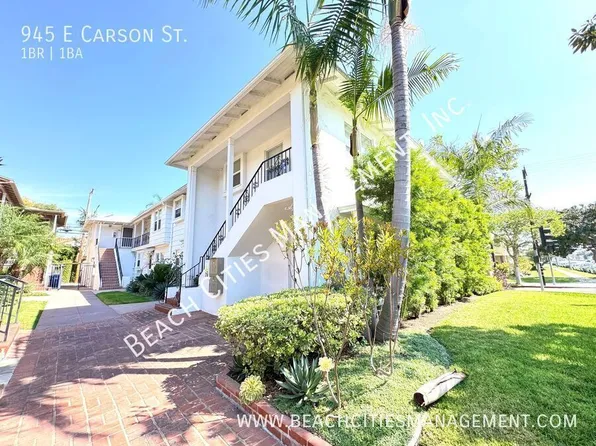 945 E Carson St, Long Beach, CA 90807