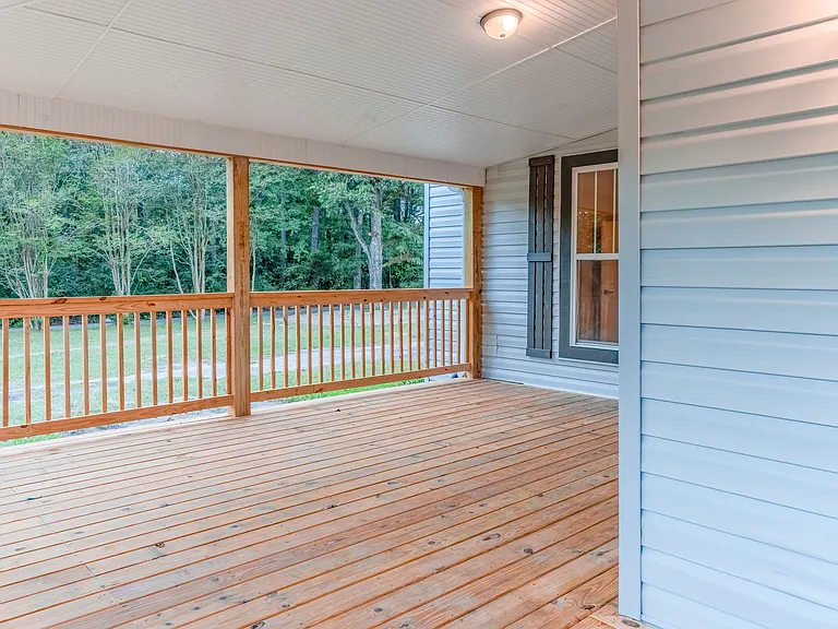 453 Folk Ave — Photo 28
