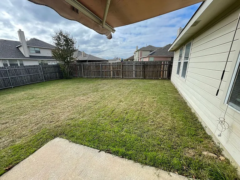 1428 Wind Dancer Trl — Photo 23