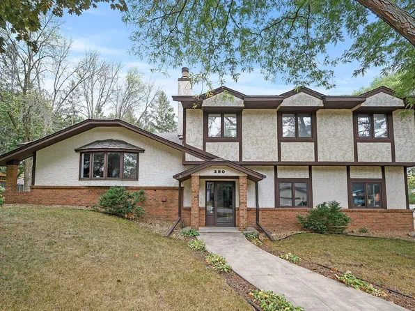 280 Woodridge Dr, Vadnais Heights, MN 55127