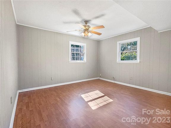3rd image of 2108 Deepwood Ct
