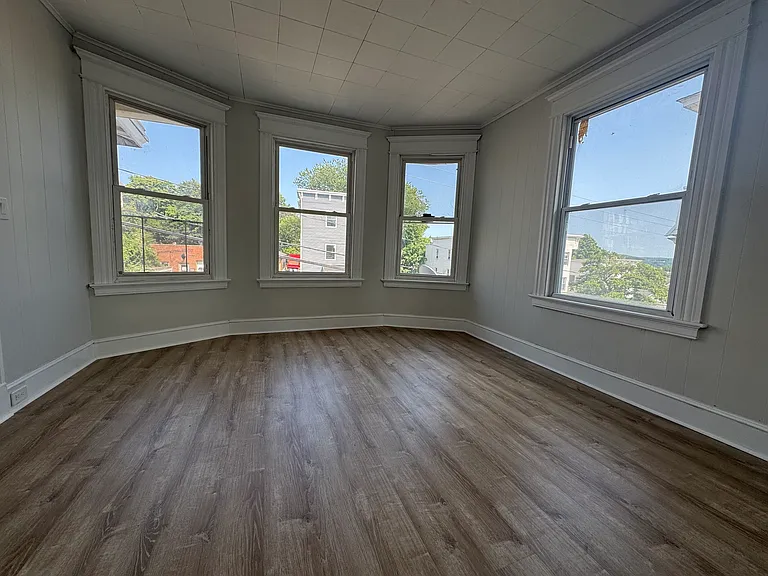 143 Hill St #2B — Photo 6