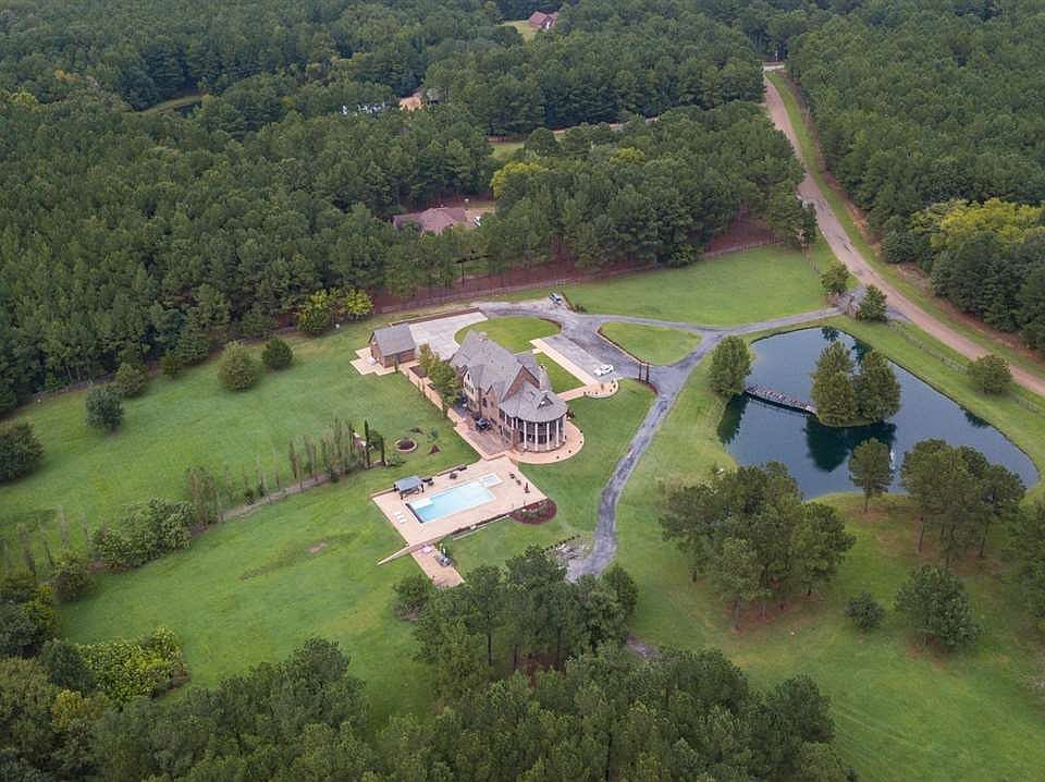 325 Lakeshire Pkwy, Canton, MS 39046 Zillow