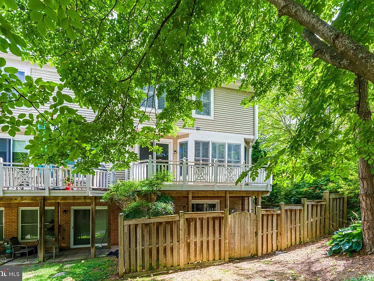 11485 Waterhaven Ct — Photo 58