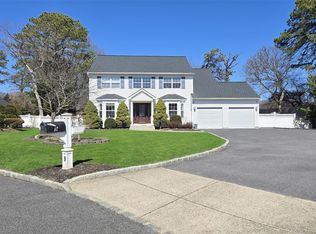 9 Keystone Court, Centereach, NY 11720