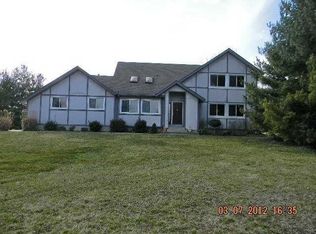7377 Pickerington Rd, Canal Winchester, OH 43110