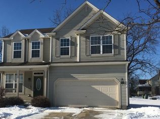 421 Redwing Dr, Woodstock, IL 60098