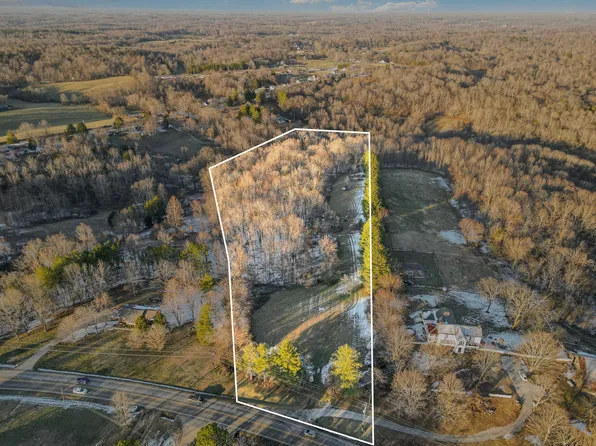 6 Highway 12 N, Chapmansboro, TN 37035