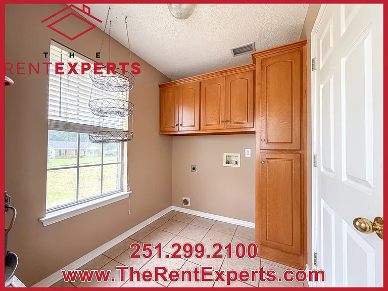 2995 Barlett Dr — Photo 8