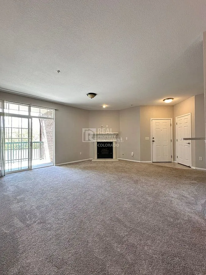 Spacious 2BR Condo with Pool Views, Garage & Resort-Style Community Amenities — Photo 1