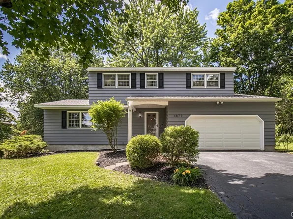 4877 Edgeworth Dr, Manlius, NY 13104
