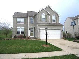 1062 Ledgestone Dr, Wadsworth, OH 44281