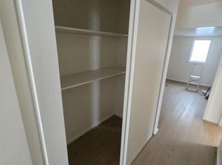 332 Puuhue Pl, Honolulu, HI 96817
