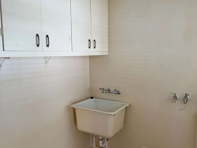 1533 Melrose St — Photo 20