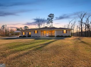 281 Line Rd, Toccoa, GA 30577