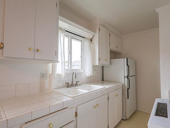 5th image of 4771 Capay Dr Unit 4