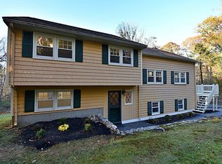 93 Warren Rd, Ashland, MA 01721