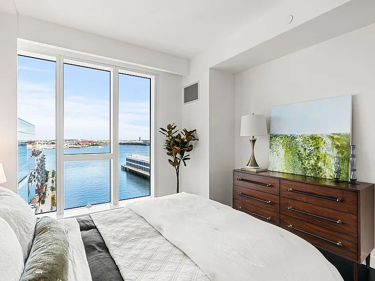 150 Seaport Blvd #C — Photo 12