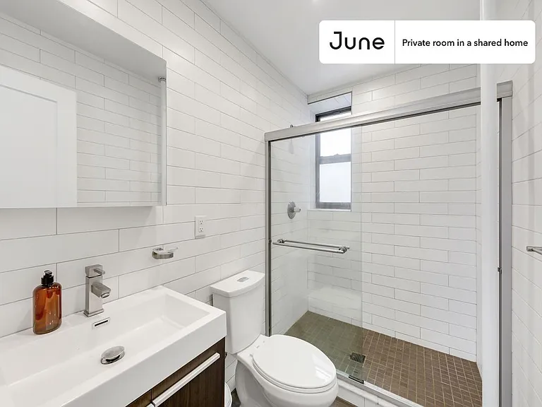 301 Saint Nicholas Ave #C — Photo 5