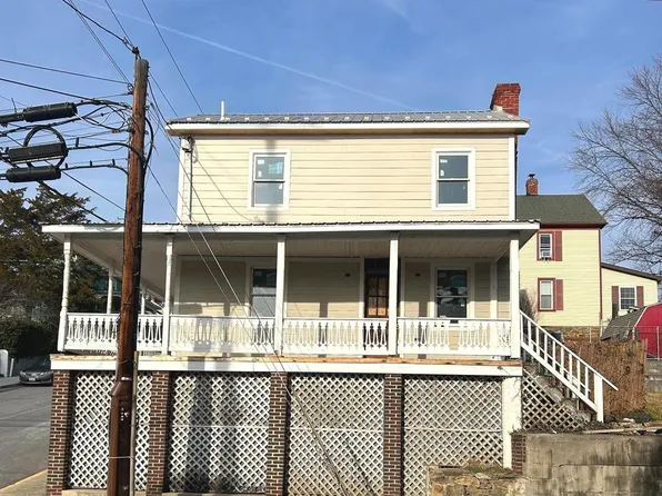 127 W Potomac St, Brunswick, MD 21716